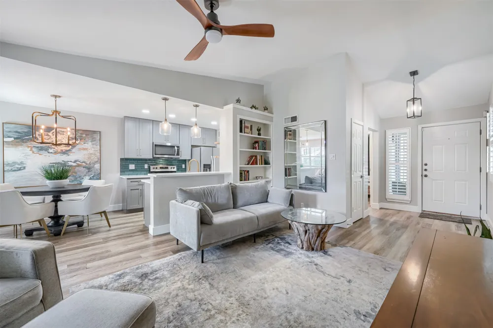 1601 Faro Drive #2401 Austin, TX 78741