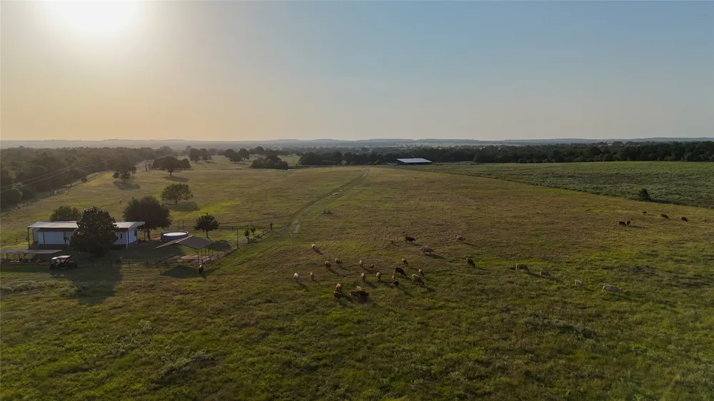 4504 State Highway 304 Rosanky, TX 78953