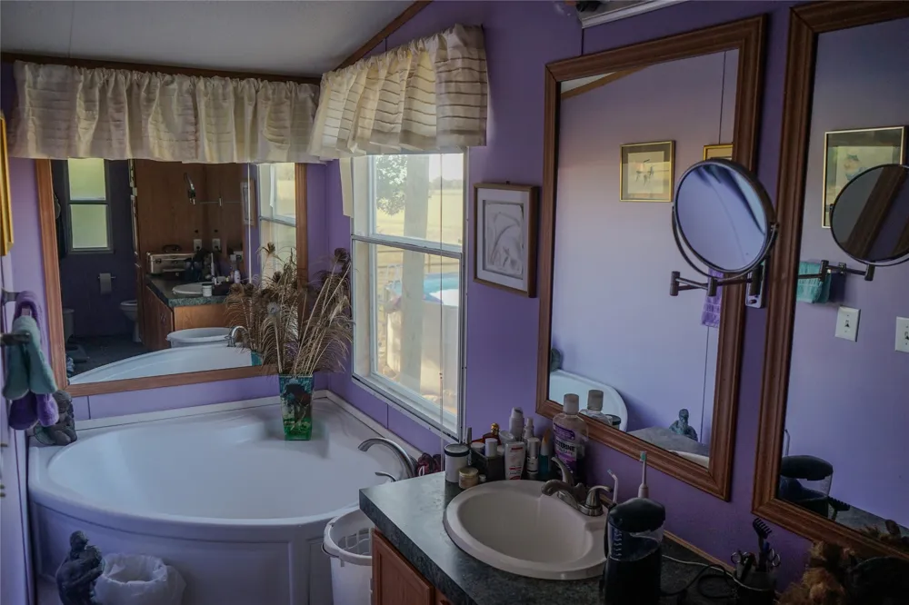 4504 State Highway 304 Rosanky, TX 78953