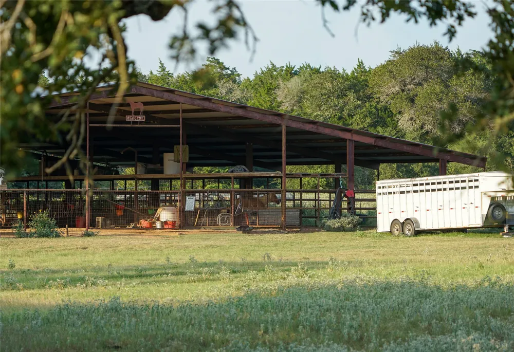 4504 State Highway 304 Rosanky, TX 78953