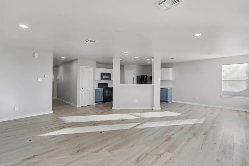 313 Drystone Trail Liberty Hill, TX 78642