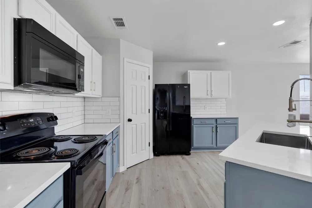 313 Drystone Trail Liberty Hill, TX 78642
