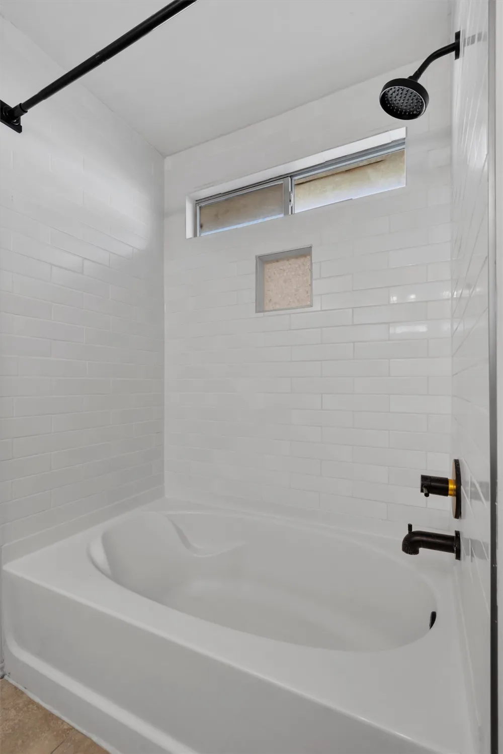 313 Drystone Trail Liberty Hill, TX 78642