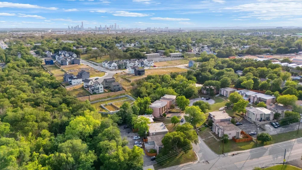 6413 Chimney Creek Circle #A1 Austin, TX 78723