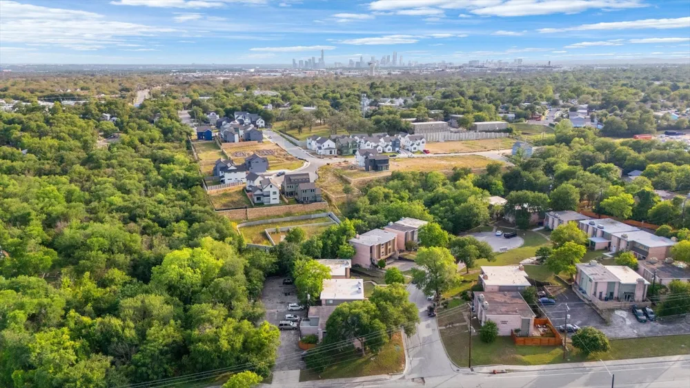 6413 Chimney Creek Circle #A1 Austin, TX 78723