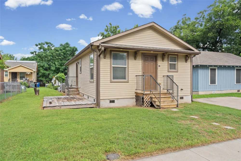 1611 E 13th Street #B Austin, TX 78702