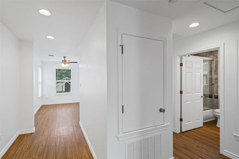 1611 E 13th Street #B Austin, TX 78702