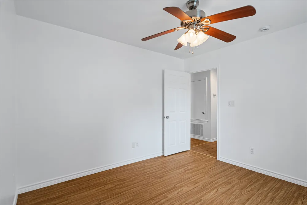 1611 E 13th Street #B Austin, TX 78702