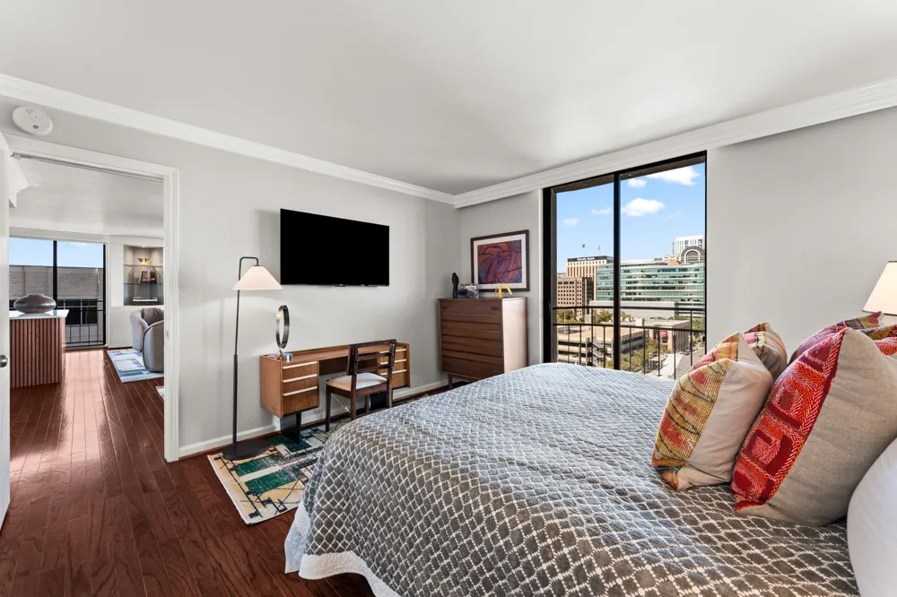 1122 Colorado Street #1202 Austin, TX 78701