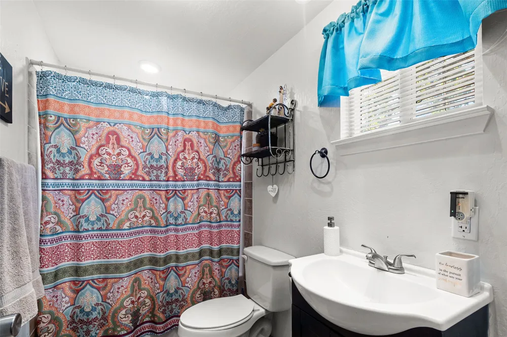 100 South Street Tow, TX 78672