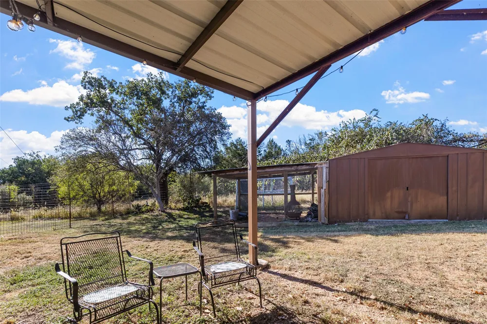 100 South Street Tow, TX 78672