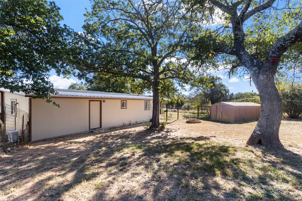 100 South Street Tow, TX 78672