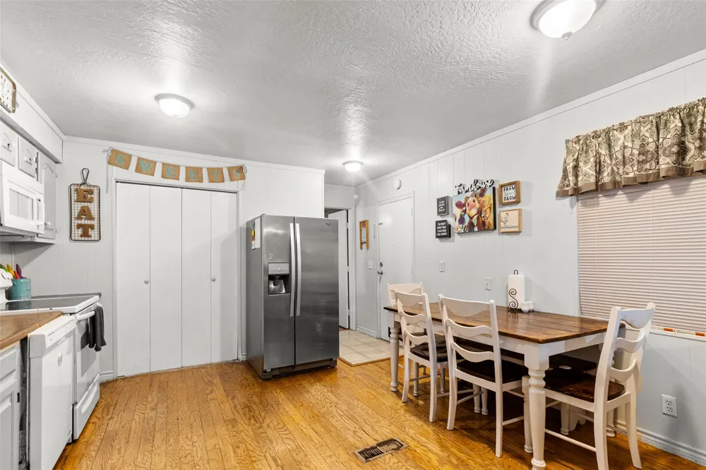 100 South Street Tow, TX 78672