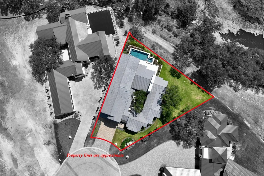 146 Coral Berry Horseshoe Bay, TX 78657