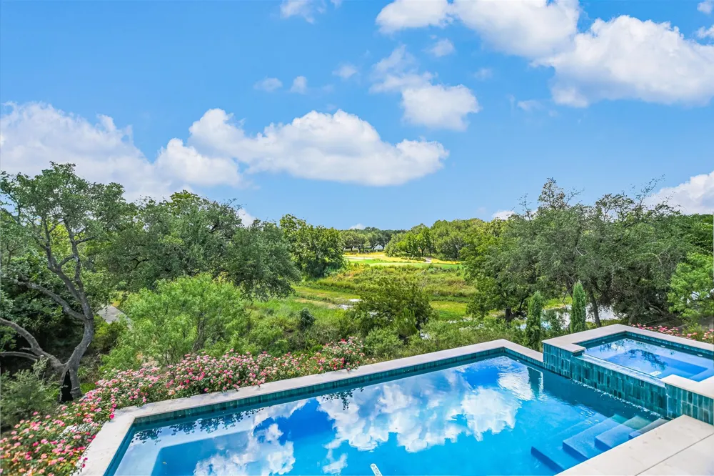 146 Coral Berry Horseshoe Bay, TX 78657