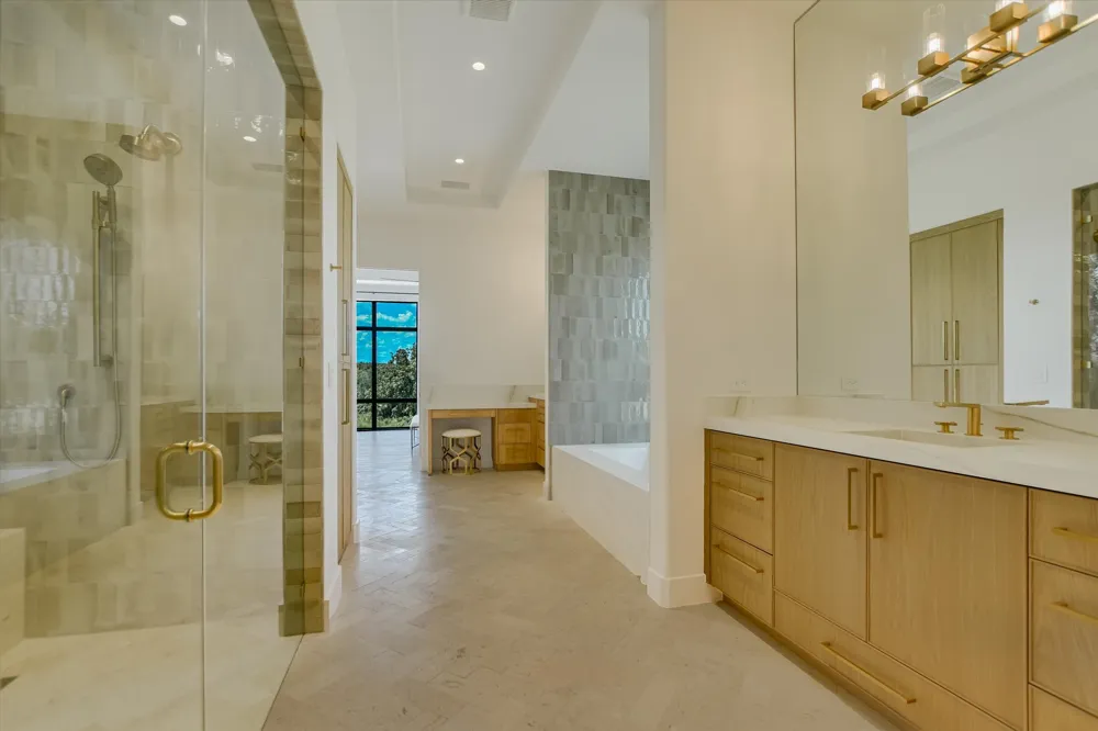 146 Coral Berry Horseshoe Bay, TX 78657