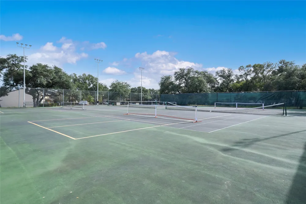 18801 Hogan Circle #2 Lago Vista, TX 78645
