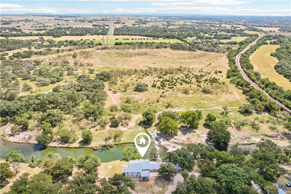190 Private Road 3011 Lampasas, TX 76550