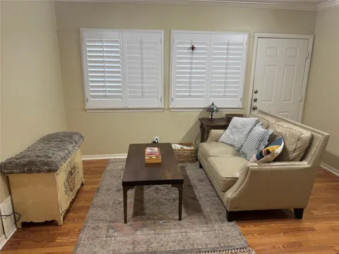 2510 San Gabriel Street #306