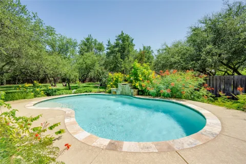 1005 Cedar Park Drive
