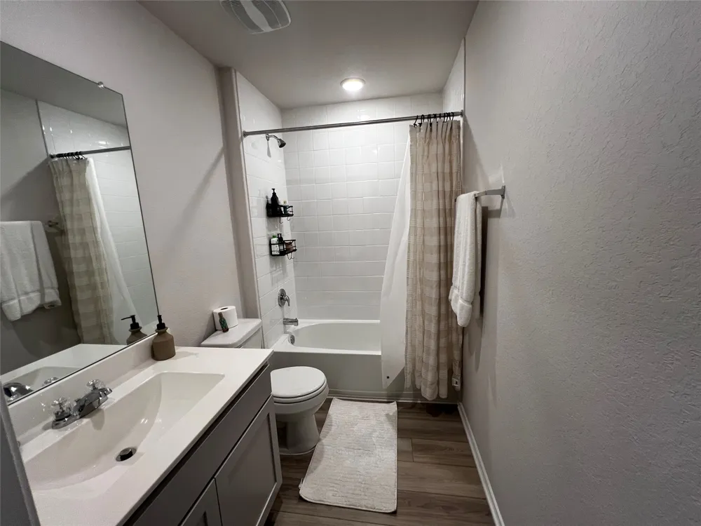 1009 Marvin Way Seguin, TX 78155