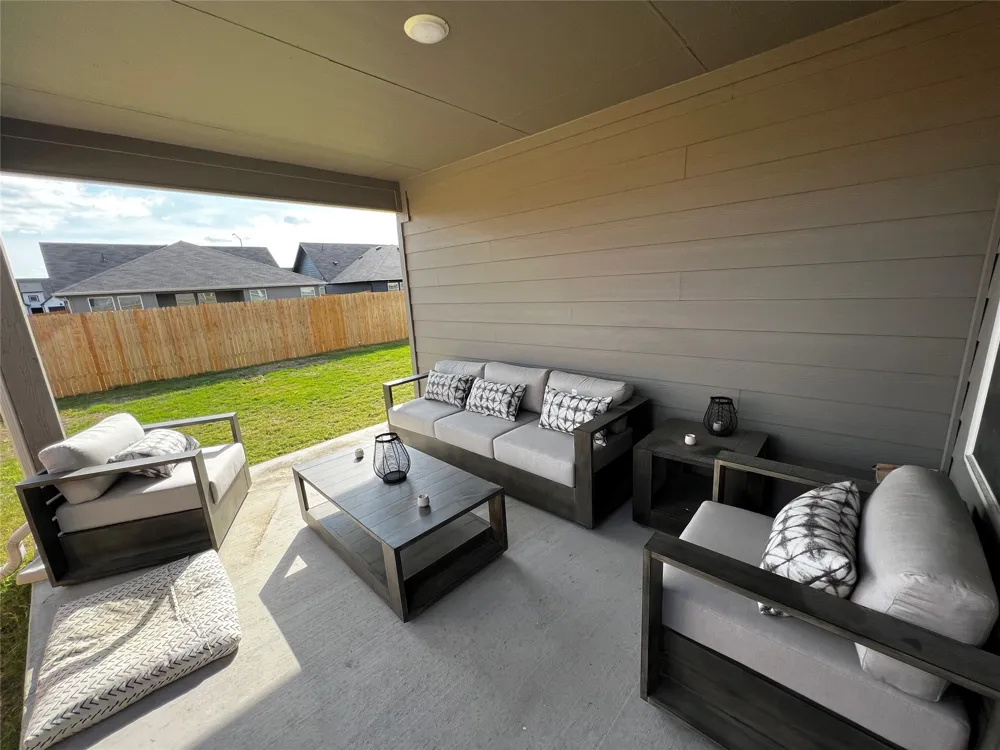1009 Marvin Way Seguin, TX 78155