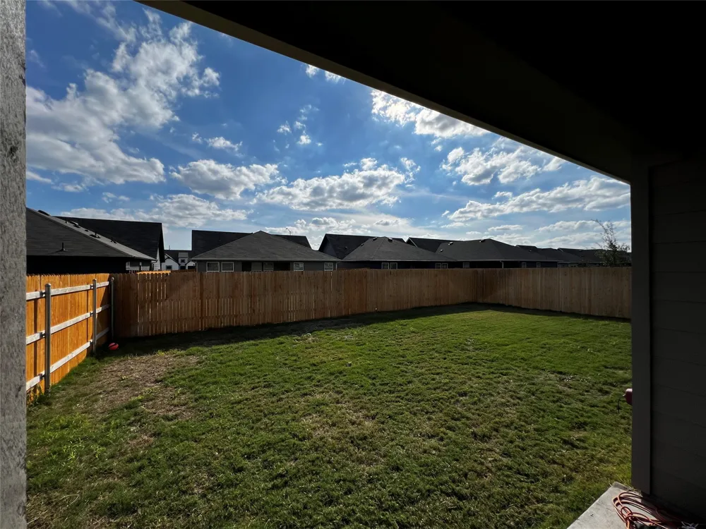 1009 Marvin Way Seguin, TX 78155