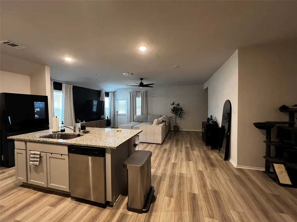 1009 Marvin Way Seguin, TX 78155