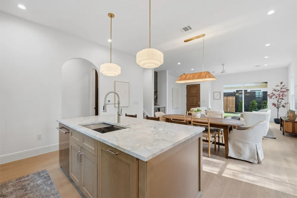 2506 E 2nd Street #2 Austin, TX 78702