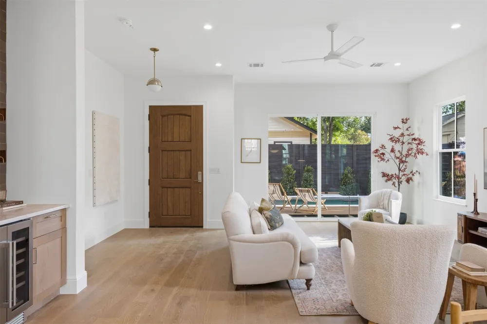 2506 E 2nd Street #2 Austin, TX 78702