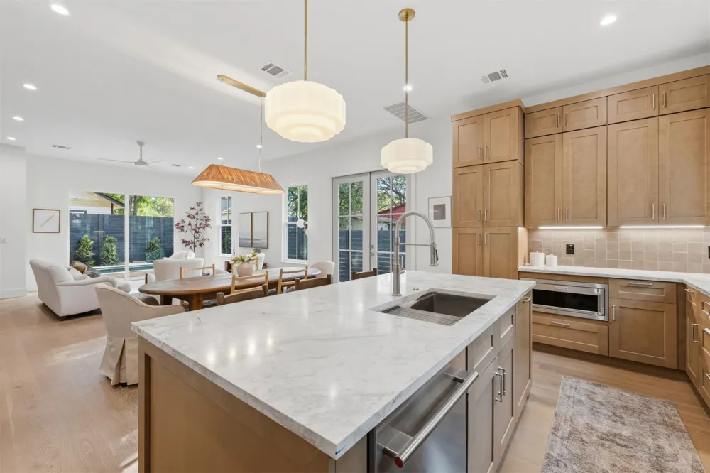 2506 E 2nd Street #2 Austin, TX 78702