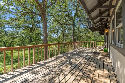 180 Ironstone Road