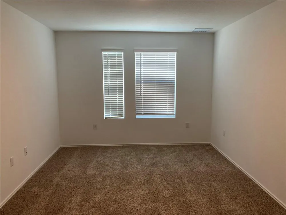 7204 Dancing Wind Lane Del Valle, TX 78617