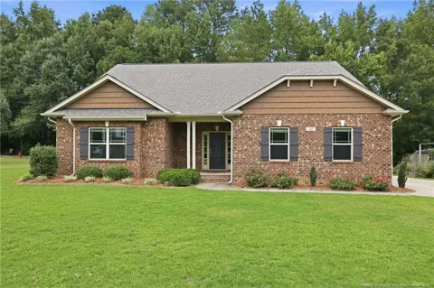 305 Planters Lane