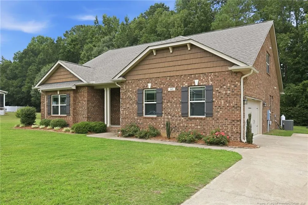 305 Planters Lane Coats, NC 27521