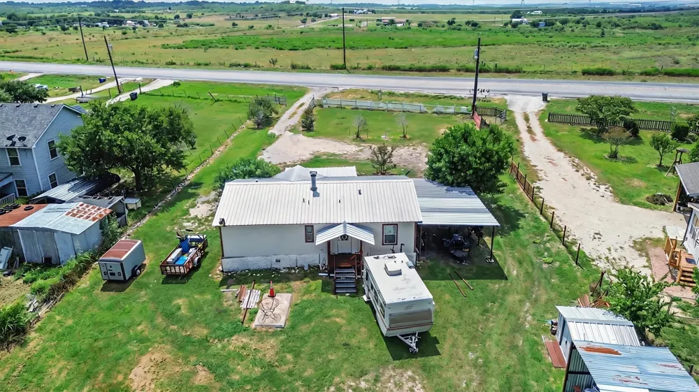 11615 State Highway 123 Highway Seguin, TX 78155