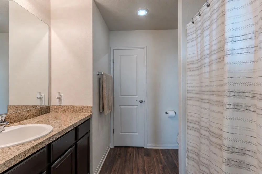 204 Denson Lane #26C Jarrell, TX 76537