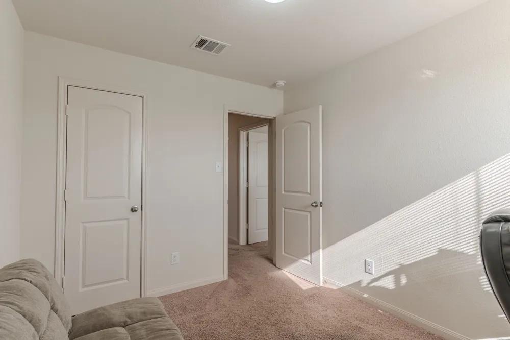 204 Denson Lane #26C Jarrell, TX 76537