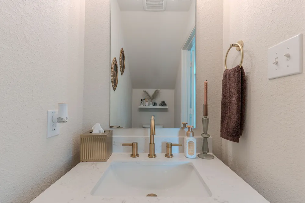 204 Denson Lane #26C Jarrell, TX 76537