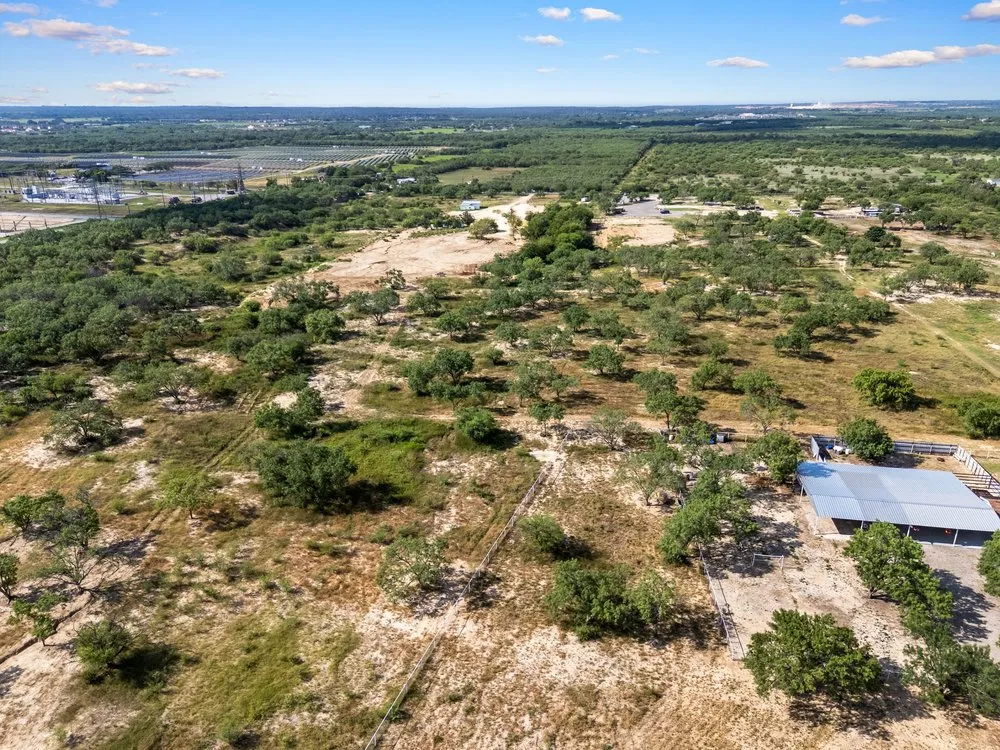 3059 Wright Carpenter Road San Antonio, TX 78221