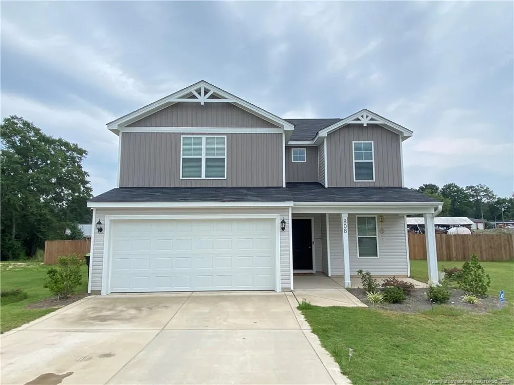 808 Old Angus Lane Spring Lake, NC 28390