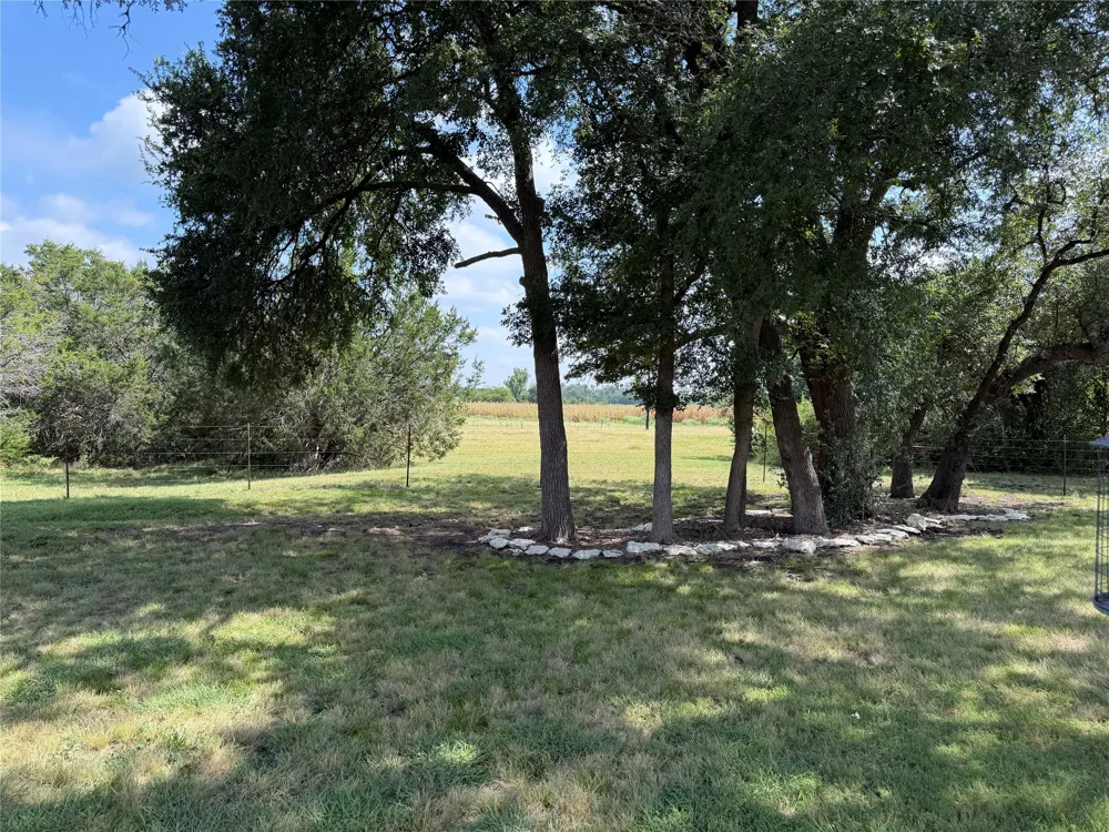 1320 Highway 138 Florence, TX 76527