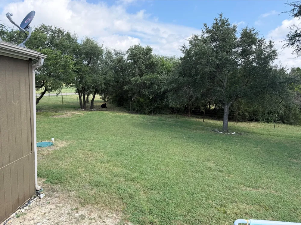 1320 Highway 138 Florence, TX 76527