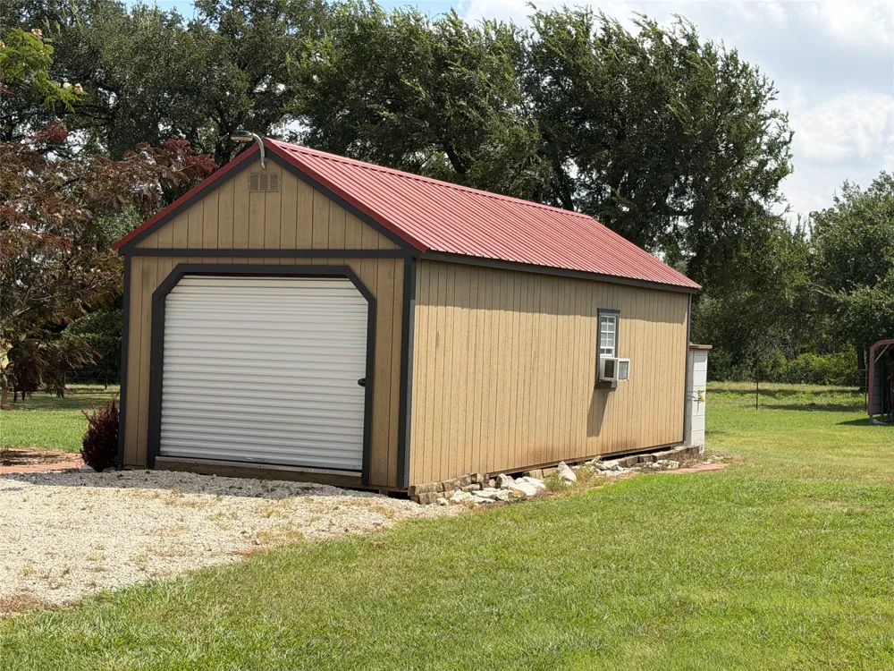 1320 Highway 138 Florence, TX 76527