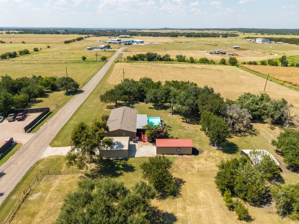 1320 Highway 138 Florence, TX 76527