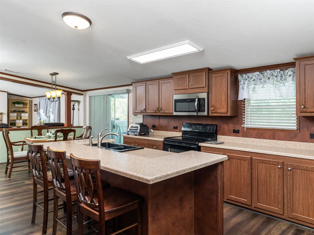 1320 Highway 138 Florence, TX 76527