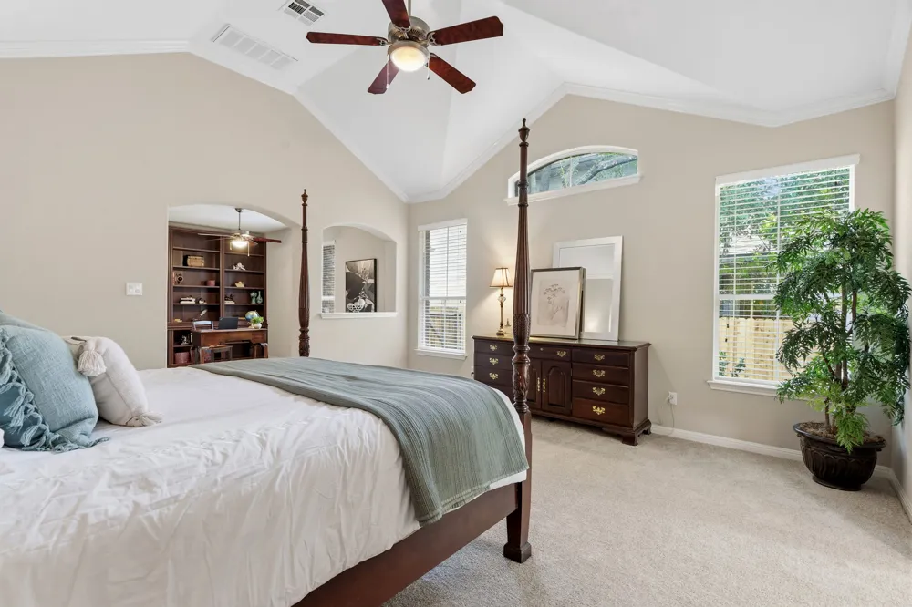 511 Mandarin Flyway Cedar Park, TX 78613