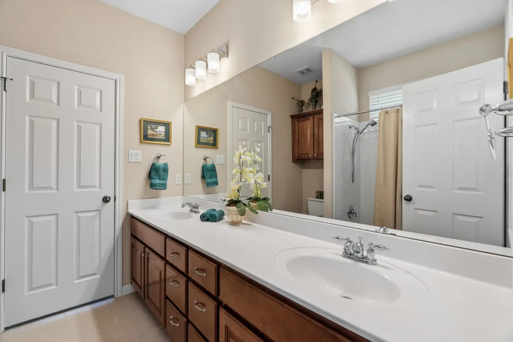 511 Mandarin Flyway Cedar Park, TX 78613