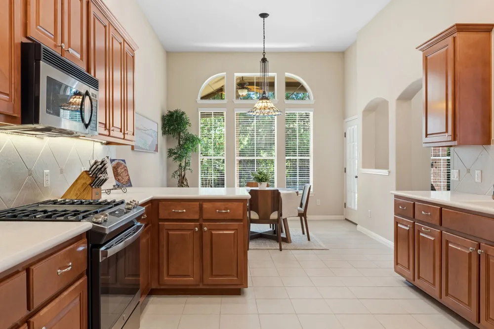 511 Mandarin Flyway Cedar Park, TX 78613