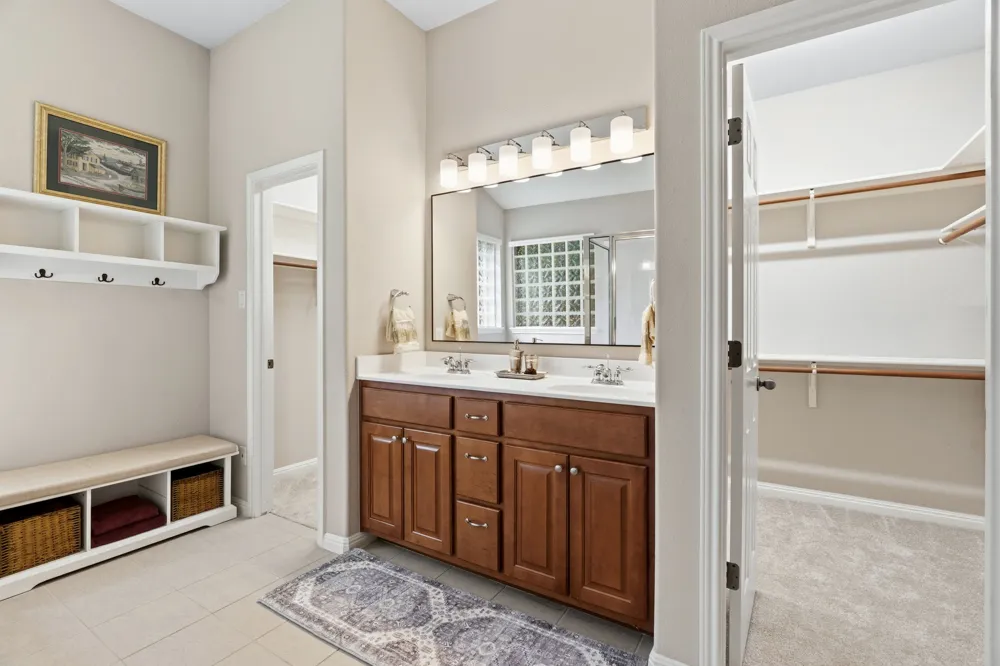 511 Mandarin Flyway Cedar Park, TX 78613